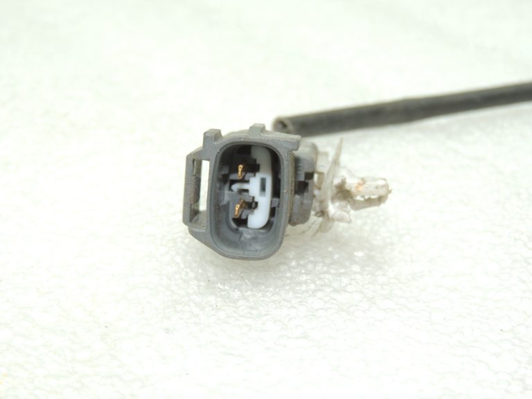Suzuki Grand Vitara III Izplūdes gāzu temperatūras sensors 14810-67JG1