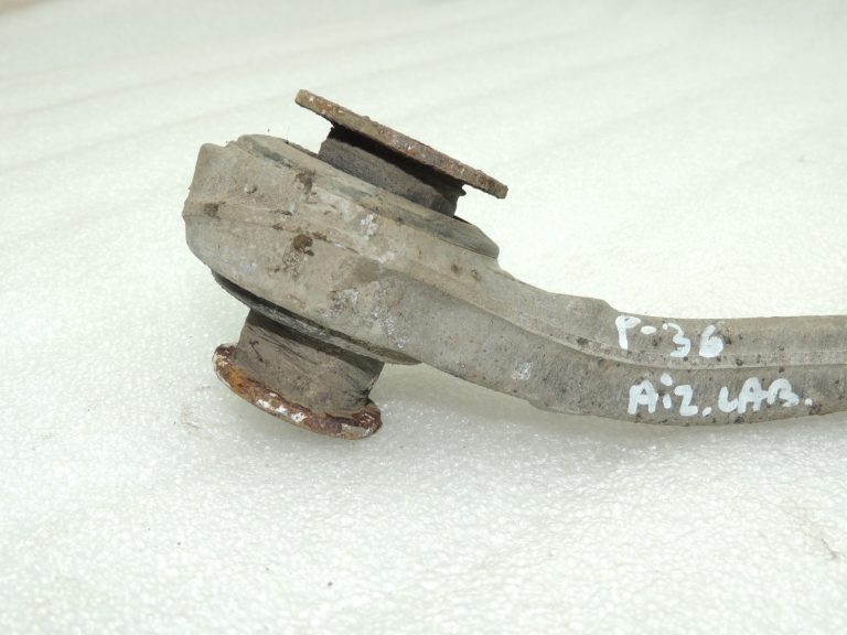 Peugeot 508 I Aizmugurējais labās puses sviras balsts 9801145780