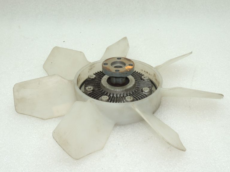 OEM Suzuki Jimny 1.3i viskozā sakabe ar radiatora ventilatoru 1712081A00, 1711080A00