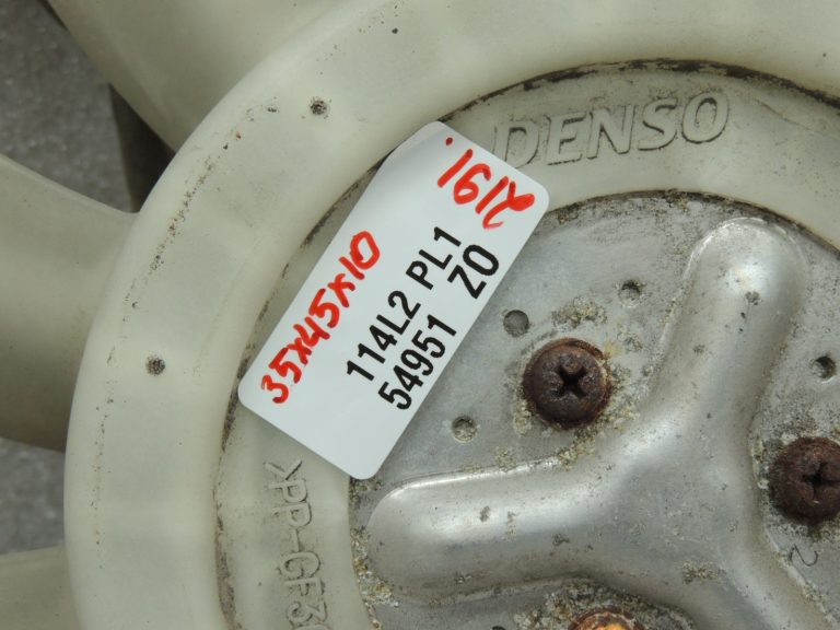 OEM Fiat Sedici 1.9 dīzeļdzinēja dzesēšanas ventilatora motors 71746875