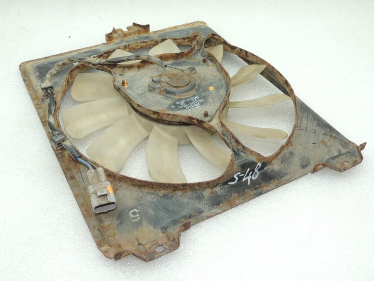 OEM Fiat Sedici 1.9 dīzeļdzinēja dzesēšanas ventilatora motors 71746875