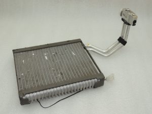 Suzuki Grand Vitata III iztvaicētājs 95410-64J21-000