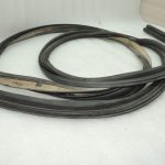 Chrysler Grand Voyager Mk5 Aizmugurējo durvju slīdošo durvju blīvējums 5054274AB