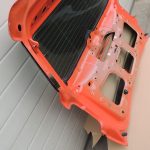 Jeep Renegade BU aizmugurējā bagāžnieka vāka krāsa OMAHA ORANGE VR-562/B
