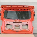 Jeep Renegade BU aizmugurējā bagāžnieka vāka krāsa OMAHA ORANGE VR-562/B