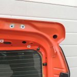 Jeep Renegade BU aizmugurējā bagāžnieka vāka krāsa OMAHA ORANGE VR-562/B