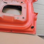 Jeep Renegade BU aizmugurējā bagāžnieka vāka krāsa OMAHA ORANGE VR-562/B