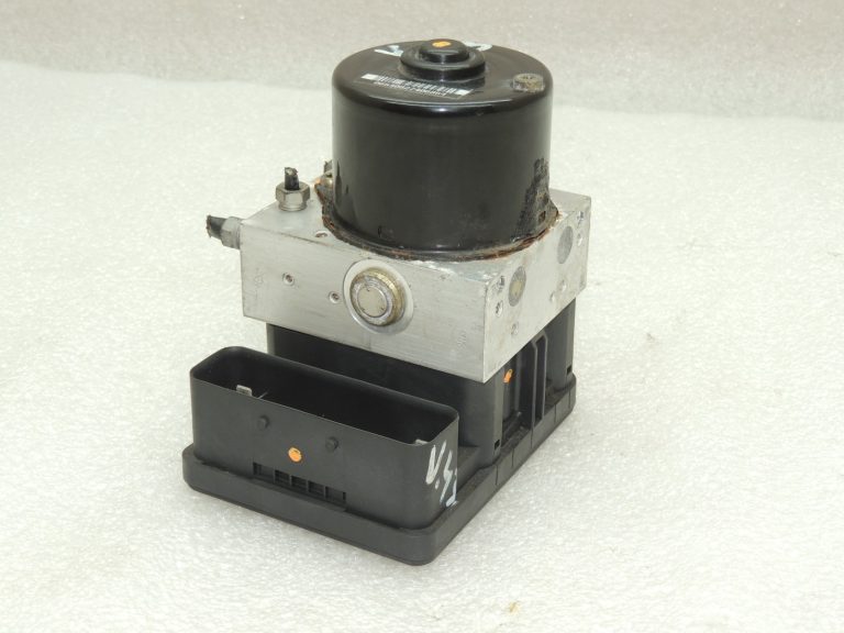 ABS hidrauliskais vadības bloks Volvo C70 II S40 II C30 V50 ar DSTC 36001319