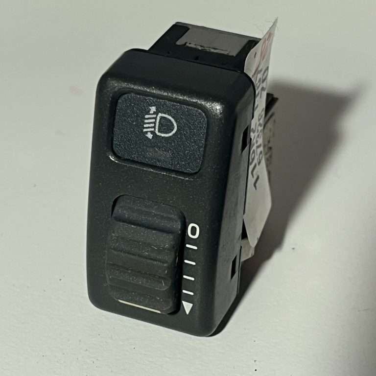 Volvo V70 I Priekšējo lukturu regulēšanas slēdzis 9162960