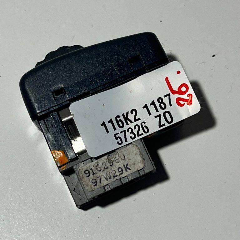 Volvo V70 I Priekšējo lukturu regulēšanas slēdzis 9162960