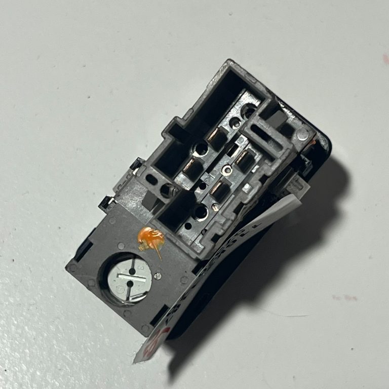Volvo V70 I Priekšējo lukturu regulēšanas slēdzis 9162960