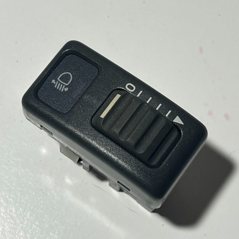 Volvo V70 I Priekšējo lukturu regulēšanas slēdzis 9162960