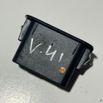 Volvo V70 III aizmugurējo durvju atvēršanas slēdzis 31412055