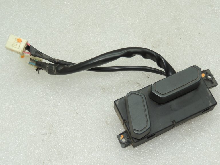 OEM Ford Ranger P375 sēdekļa regulēšanas slēdzis priekšējais kreisais 1750764 AB39-14B709-AA3A06