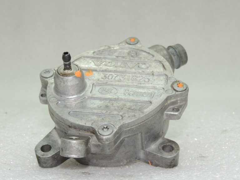 OEM Volvo V50 2.4D vakuumsūknis Vakuumsūknis 31375106