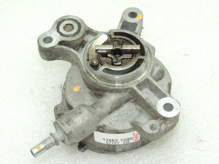 OEM Volvo V50 2.0D vakuumsūknis Vakuumsūknis 30725859