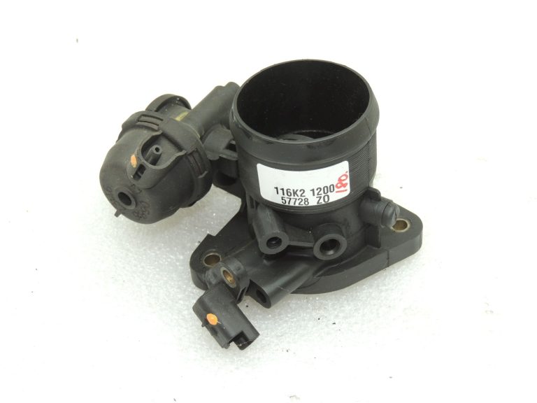OEM Volvo V50 2.0D droseļvārsts 8692893