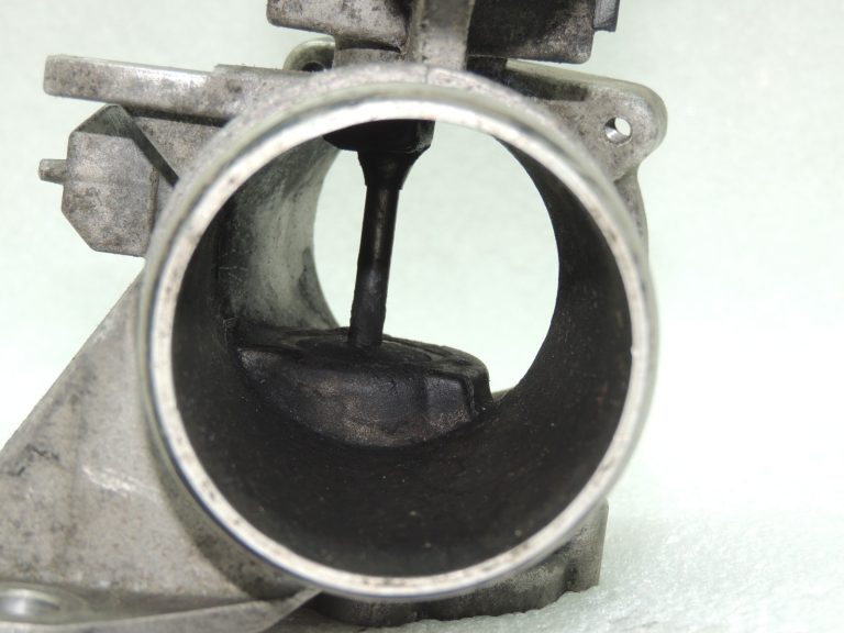 OEM Volvo V70 EGR / EGR vārsts 36000997 31216573