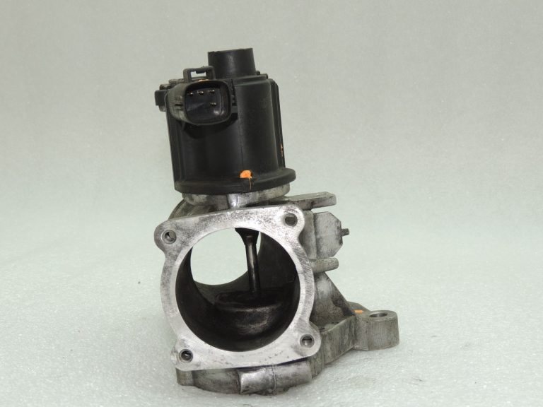 OEM Volvo V70 EGR / EGR vārsts 36000997 31216573