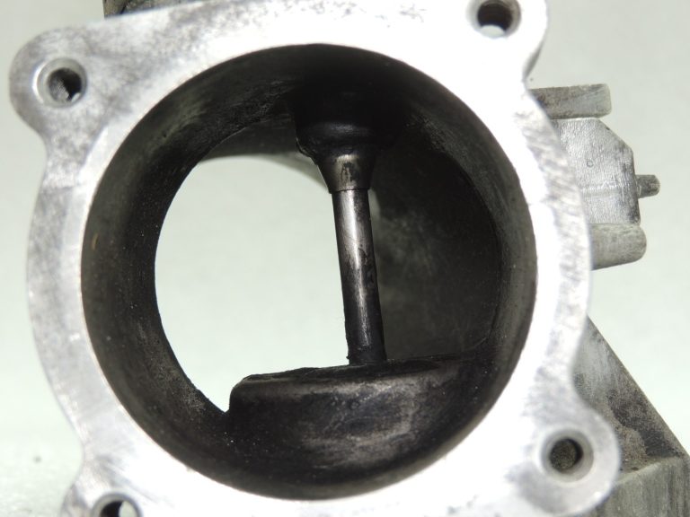 OEM Volvo V70 EGR / EGR vārsts 36000997 31216573