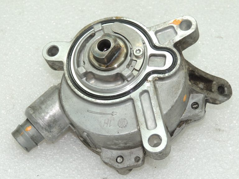 OEM Volvo V70 2.4TDI vakuumsūknis Vakuumsūknis 31375106