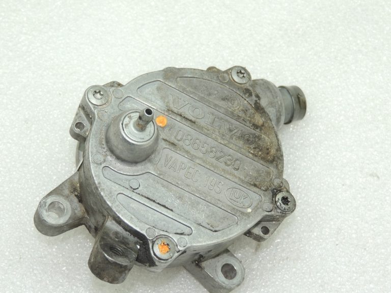 OEM Volvo V70 2.4TDI vakuumsūknis Vakuumsūknis 31375106