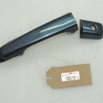 OEM Volvo S40 II ārējais priekšējo durvju kreisais rokturis BARENTA ZILS METĀLS 39879658