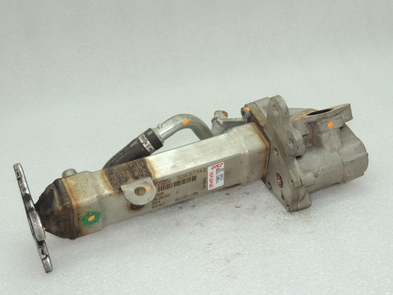 OEM Volvo V70 II 2.4D EGR EGR vārsta dzesētājs 36000974