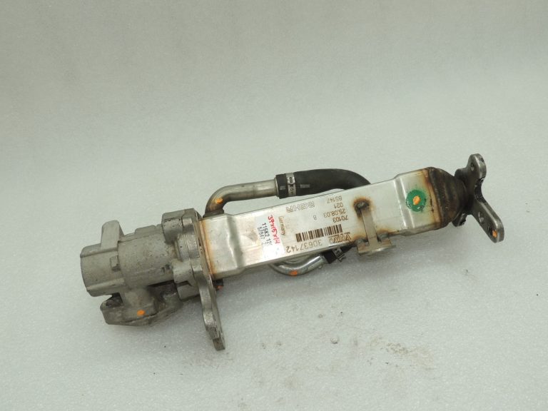 OEM Volvo V70 II 2.4D EGR EGR vārsta dzesētājs 36000974