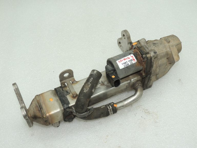 OEM Volvo XC70 II 2.4D EGR EGR vārsta dzesētājs 8627871, 36000974