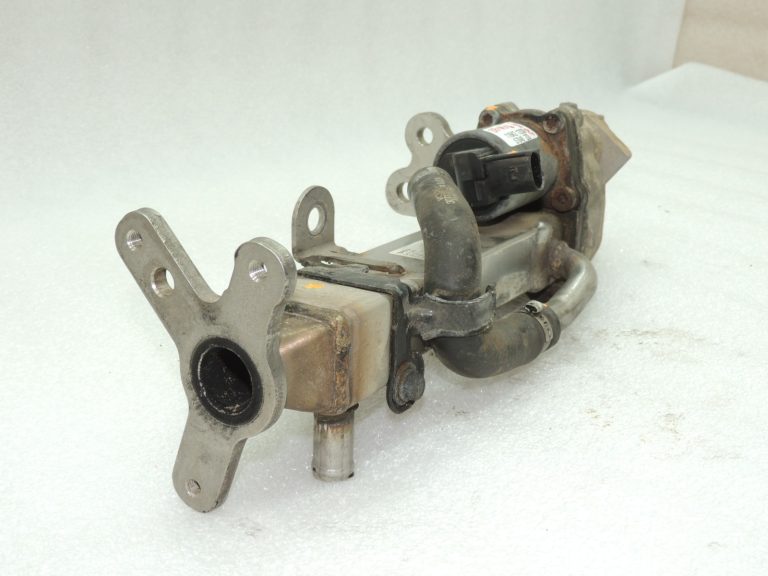 OEM Volvo XC70 II 2.4D EGR EGR vārsta dzesētājs 8627871, 36000974