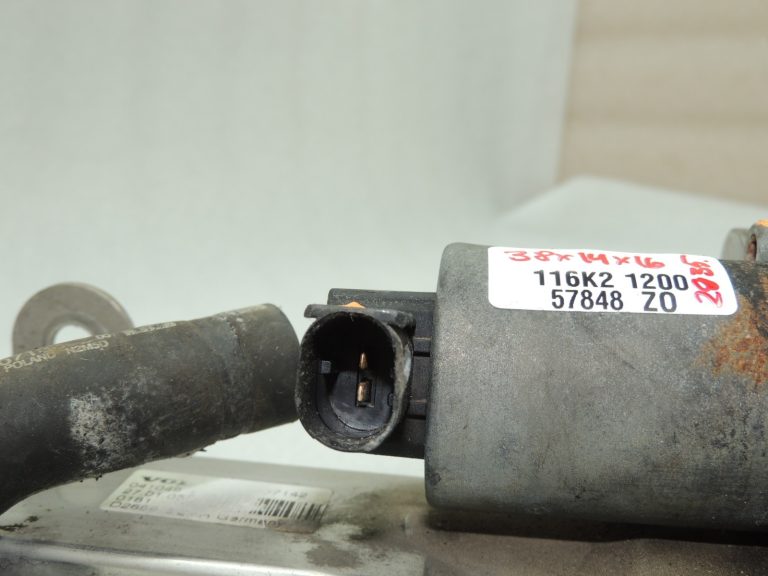 OEM Volvo XC70 II 2.4D EGR EGR vārsta dzesētājs 8627871, 36000974