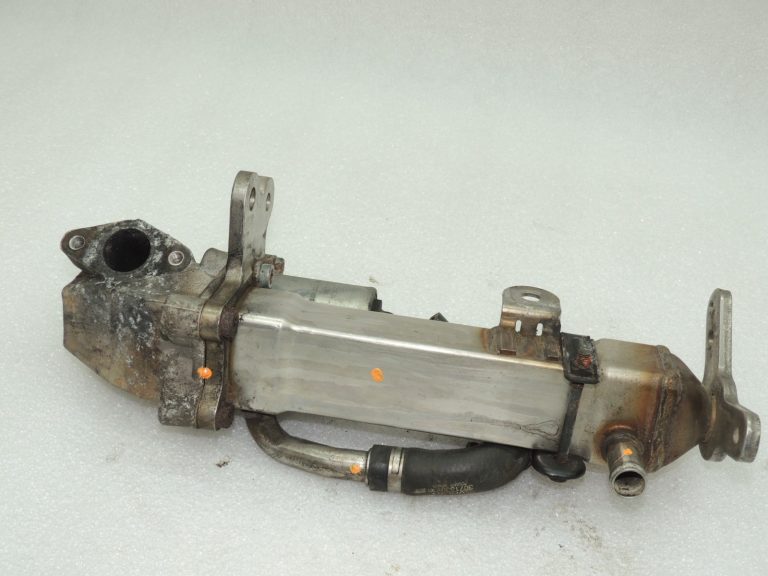 OEM Volvo XC70 II 2.4D EGR EGR vārsta dzesētājs 8627871, 36000974