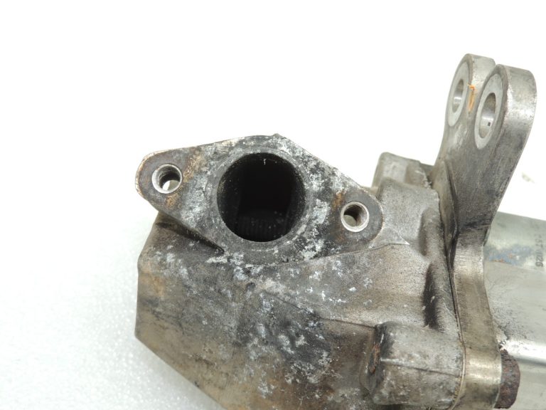OEM Volvo XC70 II 2.4D EGR EGR vārsta dzesētājs 8627871, 36000974