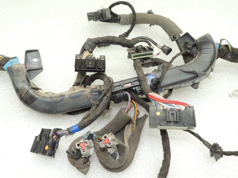Ford Ranger P375 TKE paneļa vadu instalācija 2055212