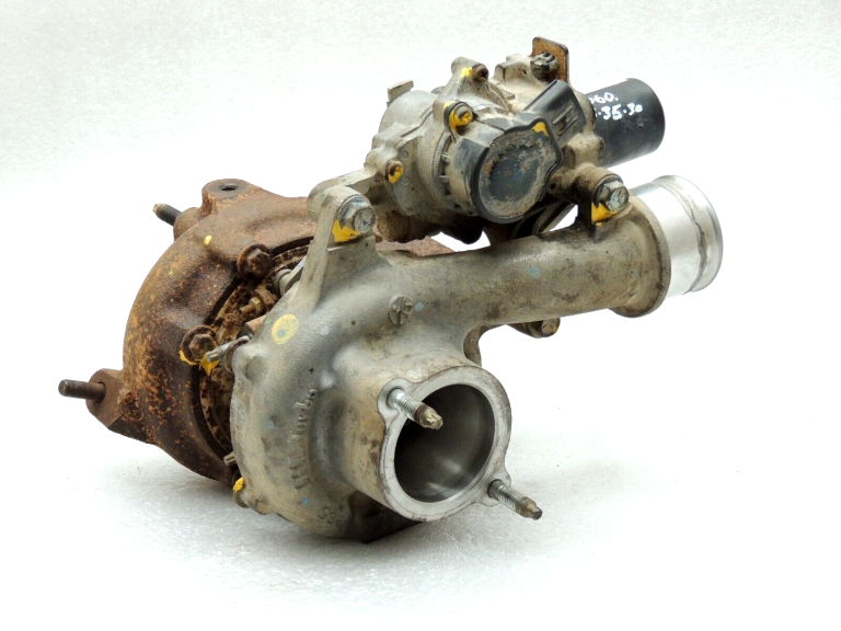 Toyota Hilux VII 2.5 D-4D 2KD-FTV turbokompresors 172010L071 172010L070 Turobcharger