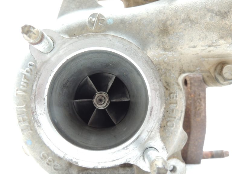 Toyota Hilux VII 2.5 D-4D 2KD-FTV turbokompresors 172010L071 172010L070 Turobcharger