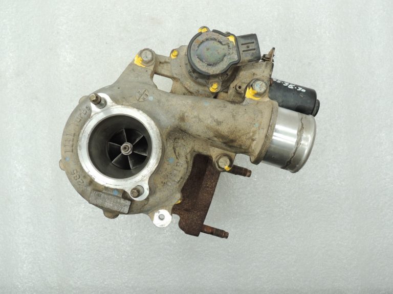 Toyota Hilux VII 2.5 D-4D 2KD-FTV turbokompresors 172010L071 172010L070 Turobcharger