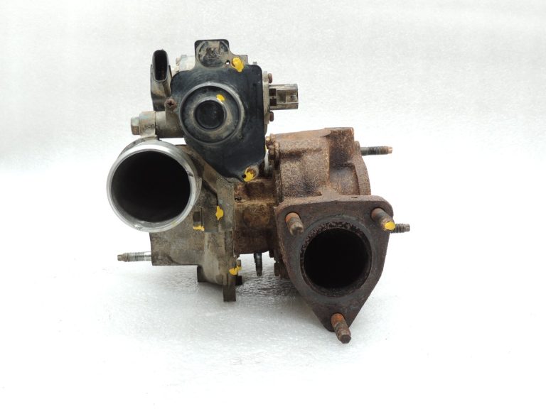 Toyota Hilux VII 2.5 D-4D 2KD-FTV turbokompresors 172010L071 172010L070 Turobcharger