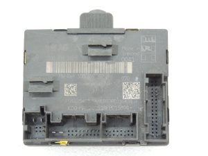 Volkswagen Tiguan II AD Door control unit front right 5Q0959592E 5q0959392b