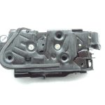 VW Tiguan II AD Aizmugures durvju slēdzene pa kreisi 5NA839015D Aizmugures durvju slēdzene pa kreisi