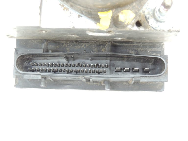 Toyota Avensis T27 vadības bloks ABS sūkņa hidrauliskais bloks 4405005230 ABS bloks