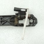 Toyota Hilux VII Aizmugurējās labās ārdurvju roktura rāmja kronšteins 69203-0K020