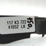 Toyota Hilux VII Priekšējā labās puses ārdurvju roktura rāmja kronšteins 69201-02050