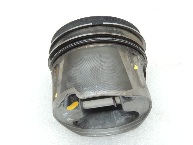 Opel Antara 2,2Cdti A22DM LNQ Virzuļa ar virzuļa gredzeniem 25183718 25195330 4818011