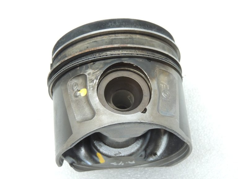Opel Antara 2,2Cdti A22DM LNQ Virzuļa ar virzuļa gredzeniem 25183718 25195330 4818011