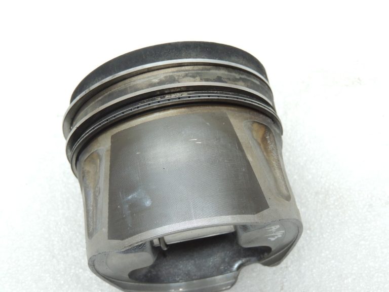 Opel Antara 2,2Cdti A22DM LNQ Virzuļa ar virzuļa gredzeniem 25183718 25195330 4818011