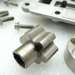 Opel Antara 2.2Cdti A22DM LNQ Eļļas sūknis Vibrācijas amortizators 96992601 25190604
