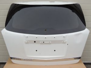 Opel Antara aizmugurējās durvis Aizmugurējo durvju krāsa GAZ 40R sniega balta
