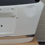 Opel Antara aizmugurējās durvis Aizmugurējo durvju krāsa GAZ 40R sniega balta